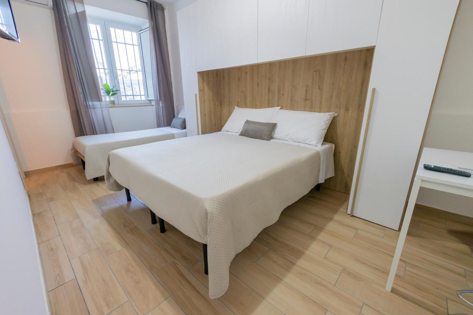 Cientopera Suite Rooms Pontecagnano Luaran gambar