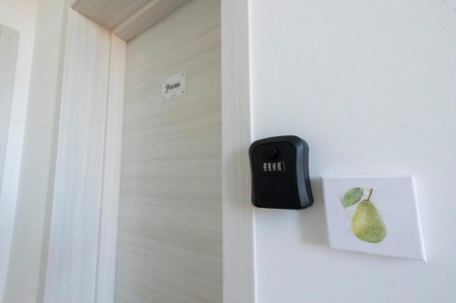 Cientopera Suite Rooms Pontecagnano Luaran gambar